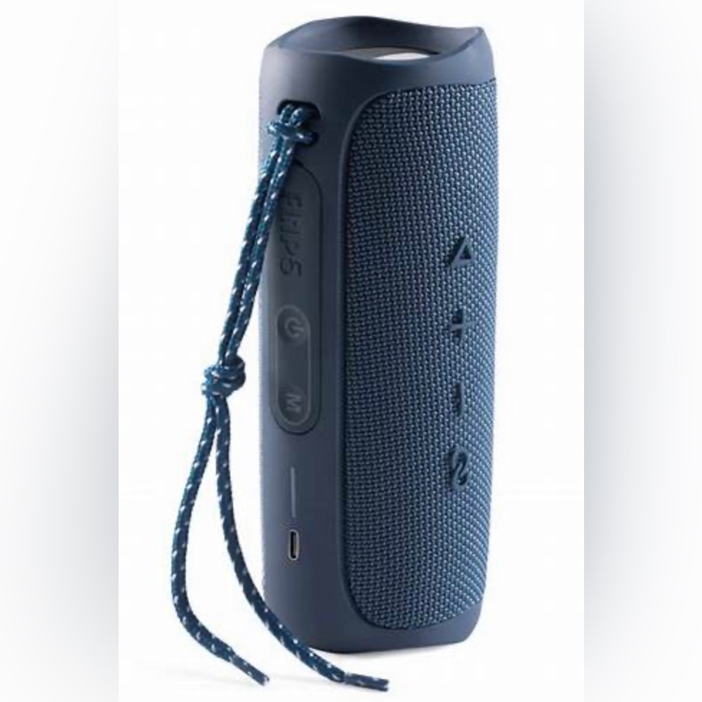**Brand New In Box** Johnnie-O Boom Wireless Speaker NIB Never Used